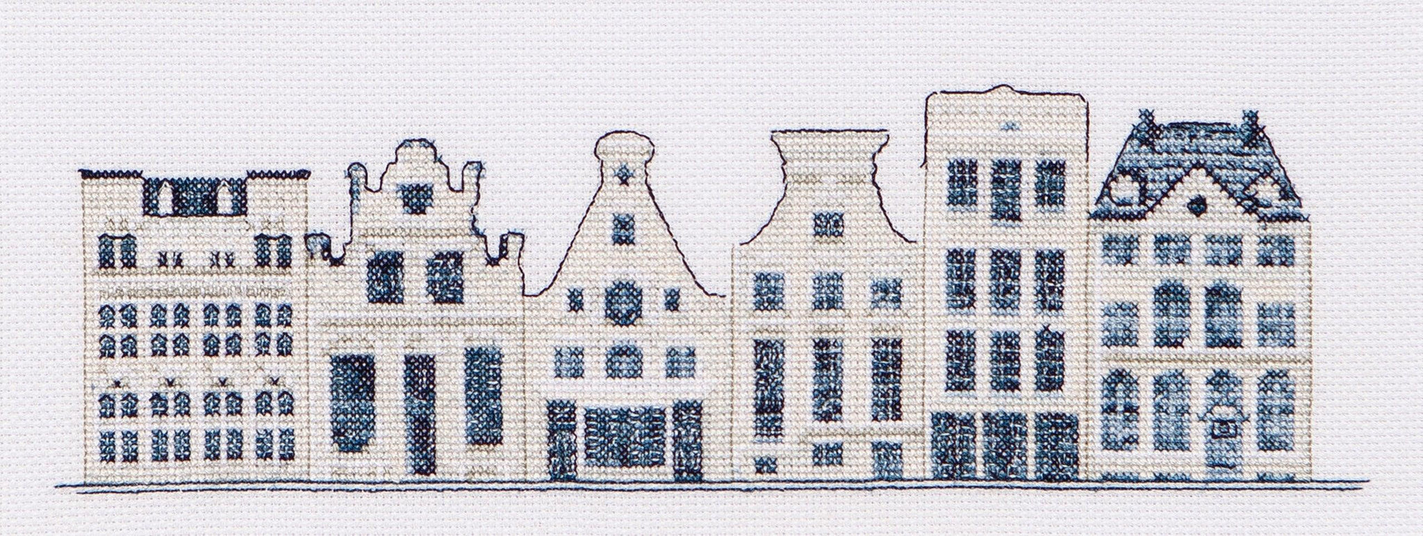 Thea Gouverneur - Counted Cross Stitch Kit - Delft Blue Houses - Aida - 18 count - 552A - Thea Gouverneur Since 1959