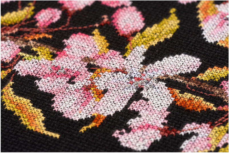 Thea Gouverneur - Counted Cross Stitch Kit - Japanese Blossom - Aida Black - 18 count - 481.05 - Thea Gouverneur Since 1959