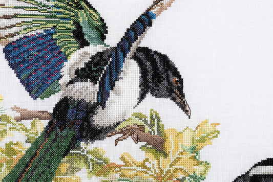 Thea Gouverneur - Counted Cross Stitch Kit - Magpie - Aida - 18 count - 1075A - Thea Gouverneur Since 1959